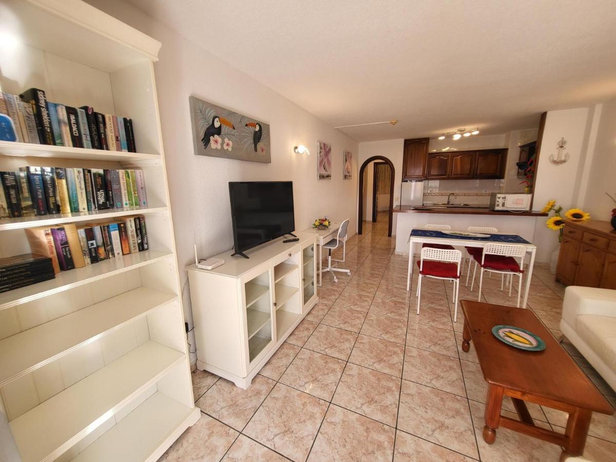San Marino 5 Apartment Los Cristianos  Bagian luar foto